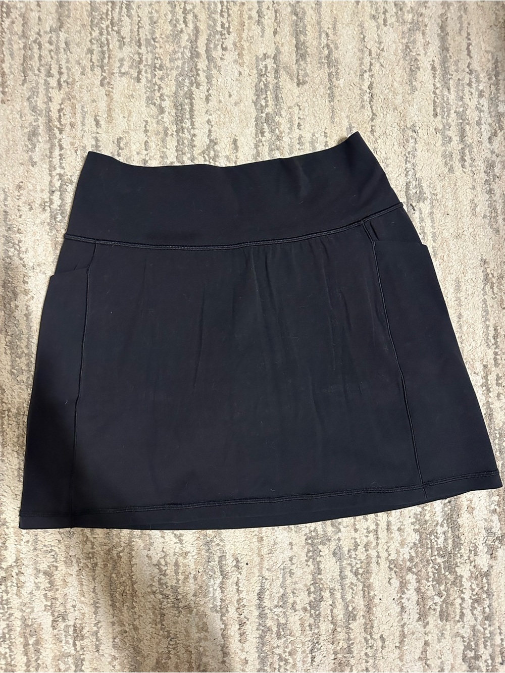 Athleta Salutation Stash High Rise 16 1/2 Skort - Size Small